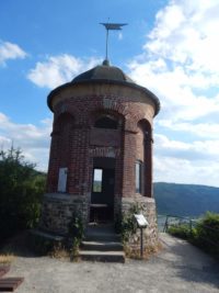 Collis-Steilpfad mit Klettersteig über Zell an der Mosel